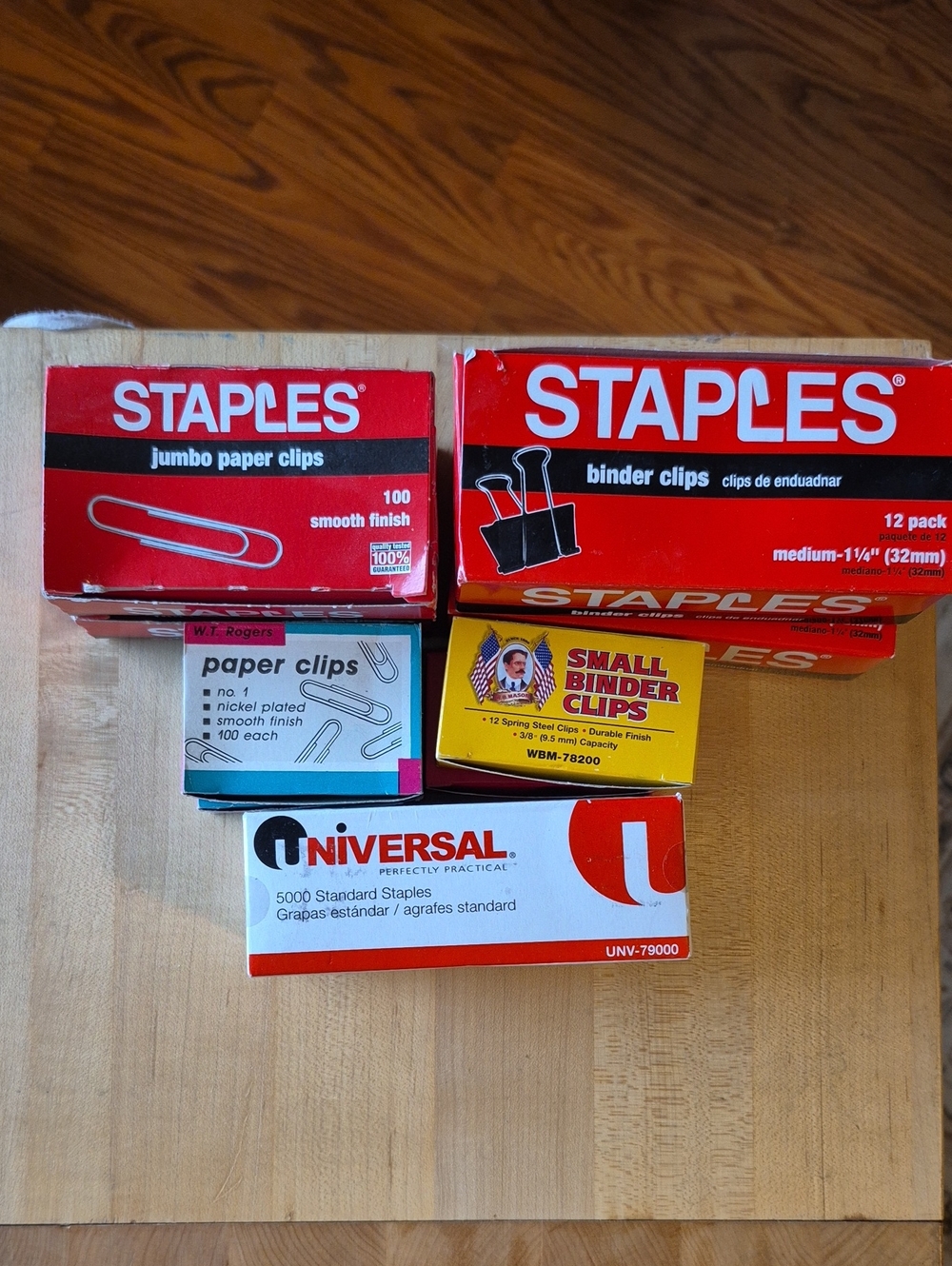 Binder Clips/Paper Clips/Staples Assortment - Picture 2 of 9